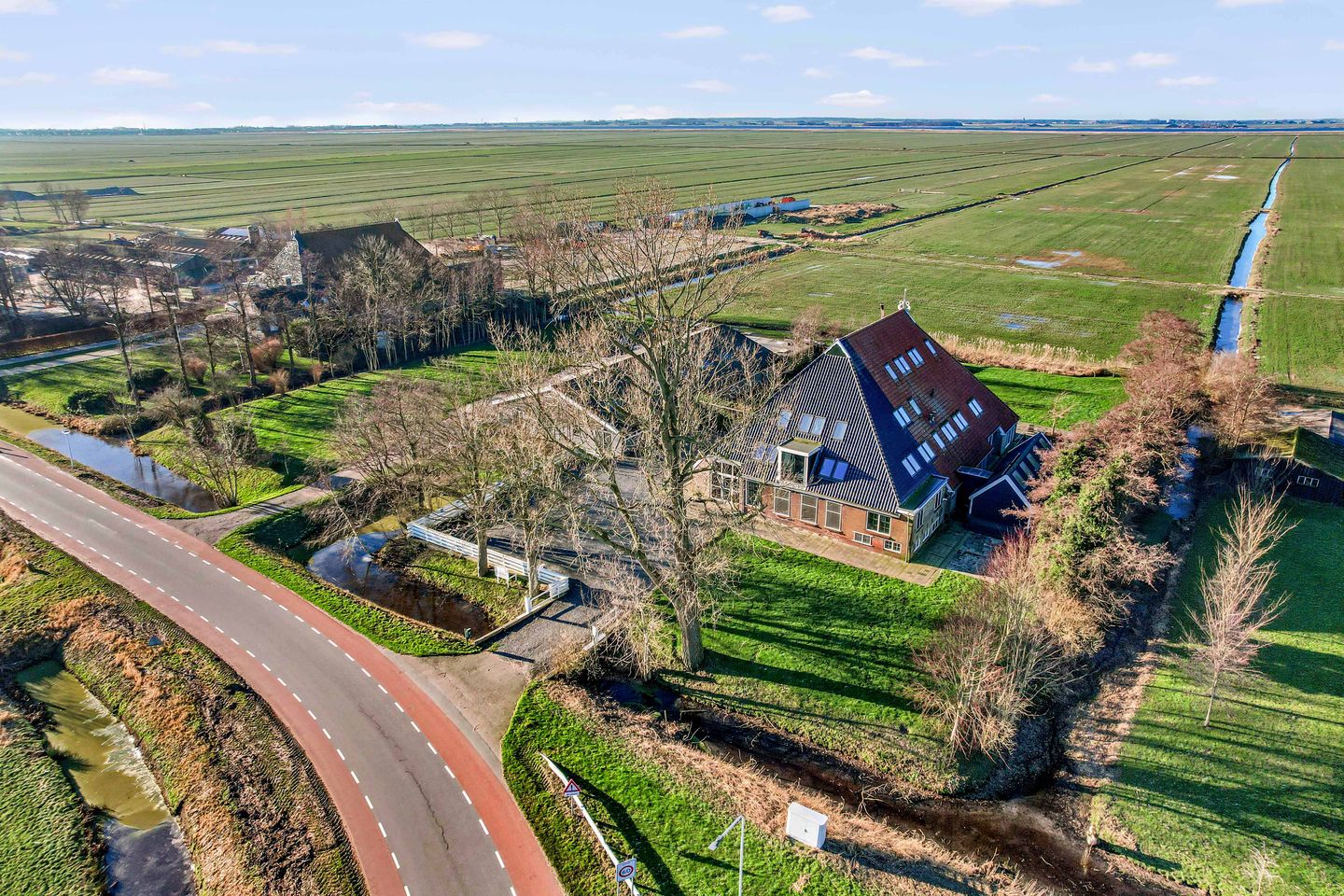 Foto 44 van Straatweg 31