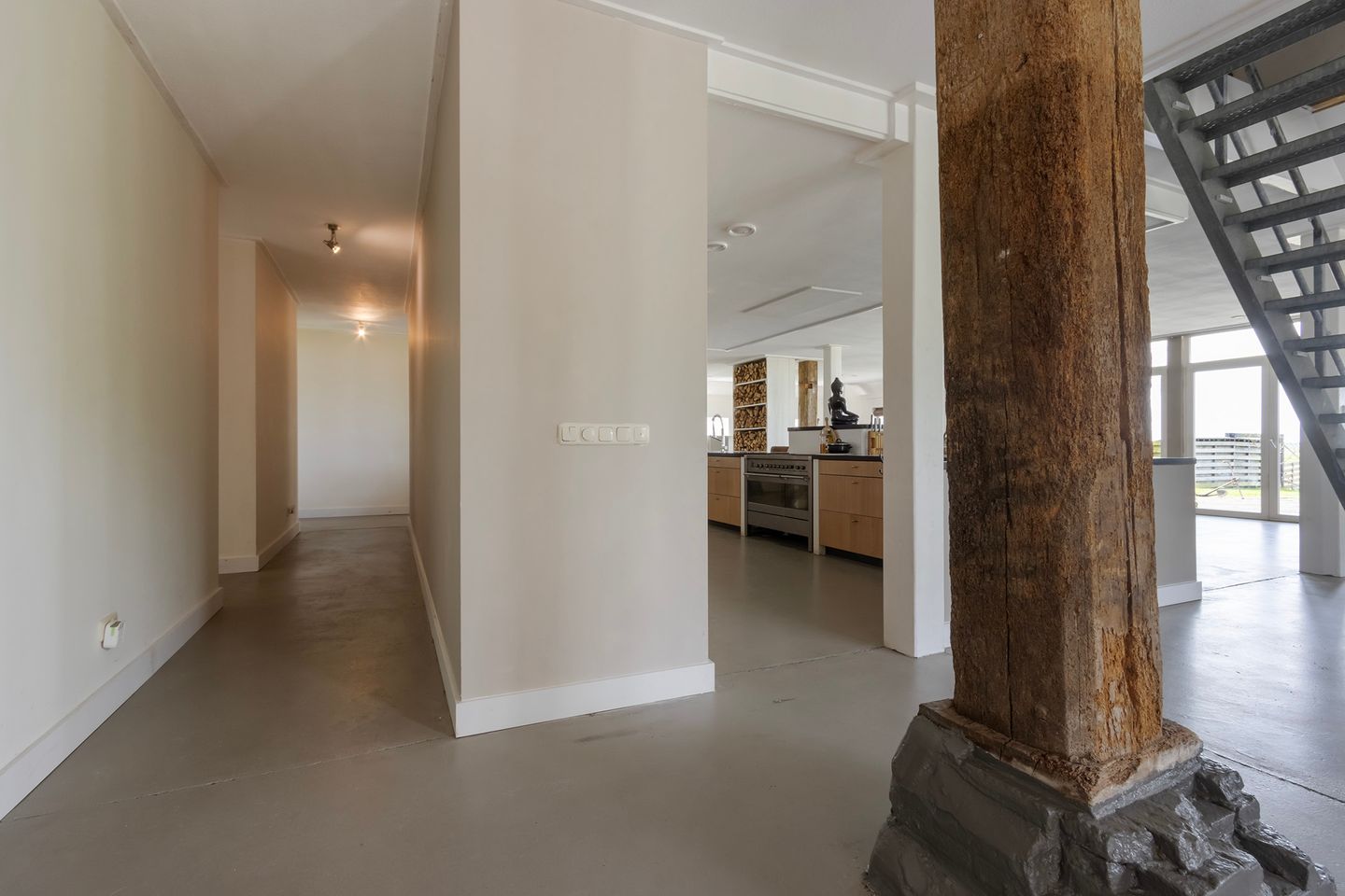 Foto 14 van Straatweg 31