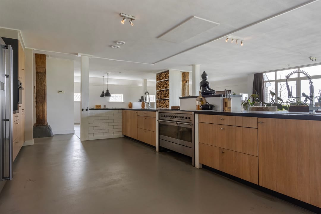 Foto 16 van Straatweg 31