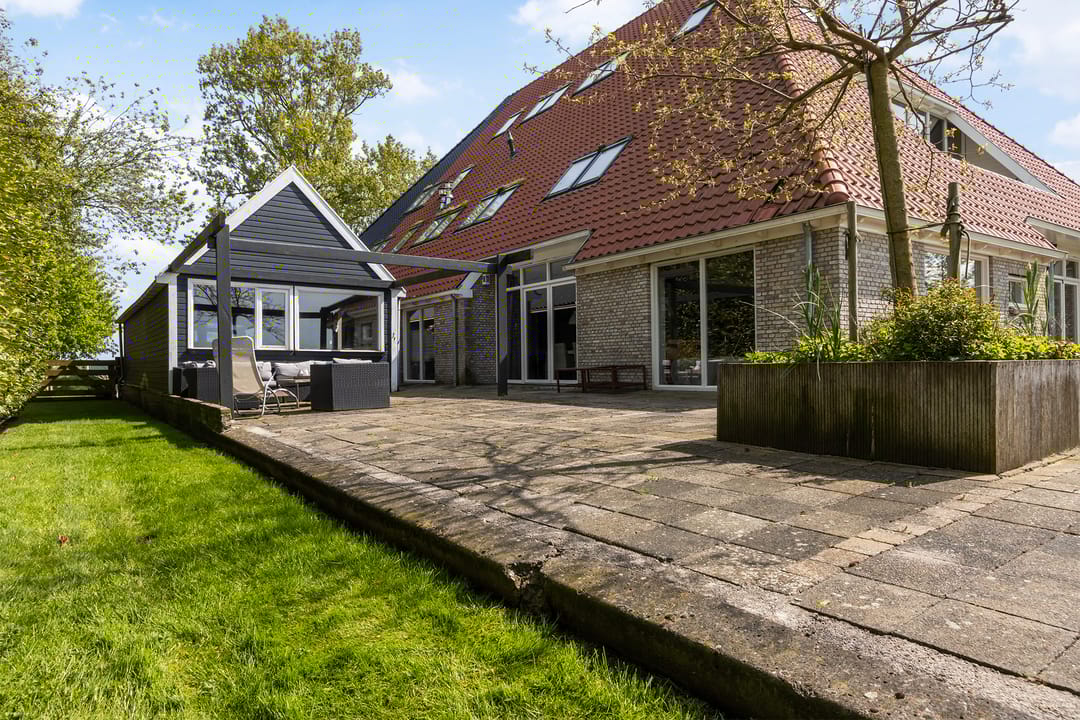 Foto 38 van Straatweg 31