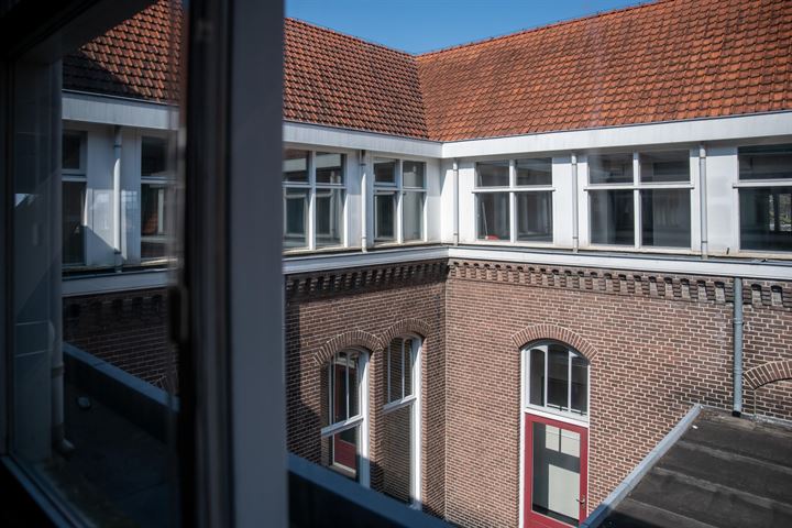 View photo 4 of Deventerstraat 20-C7