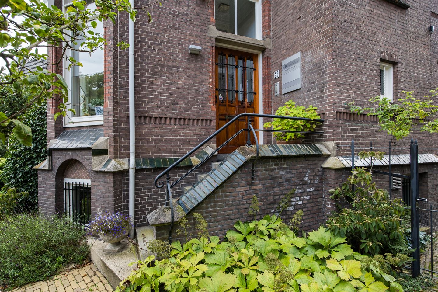 Bekijk foto 3 van Ramstraat 23