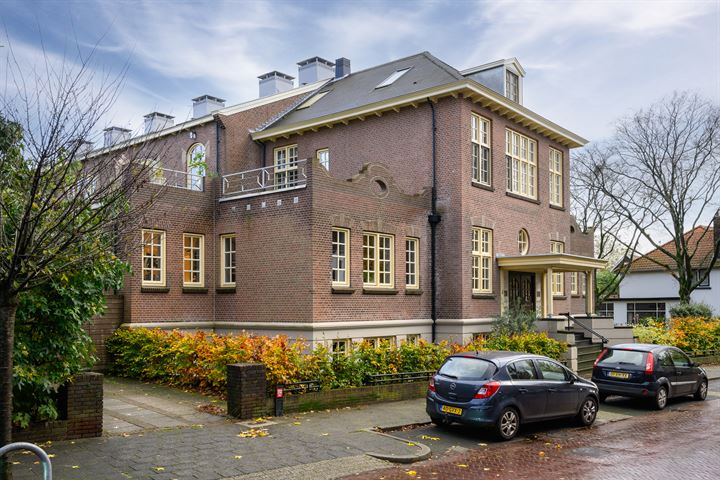 Bekijk foto 43 van Badhuislaan 15-B