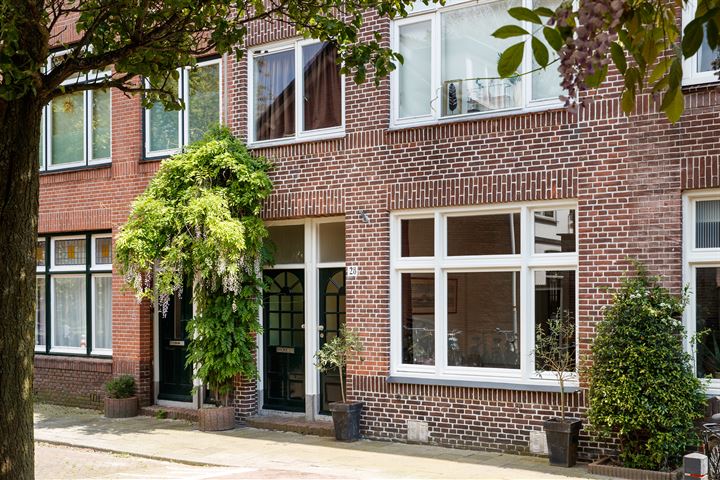 Bekijk foto 1 van Van Alphenstraat 28