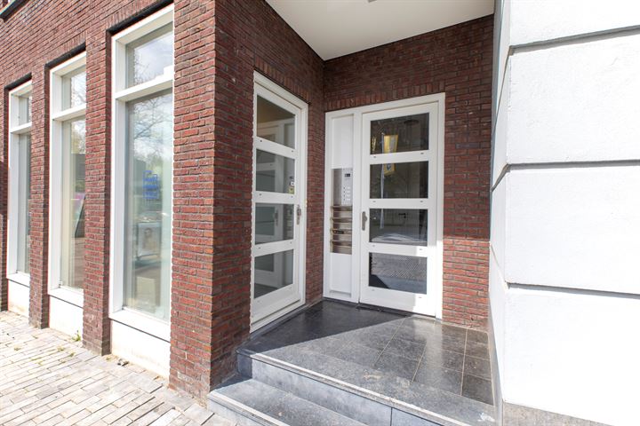 Bekijk foto 3 van Rijnstraat 105-C