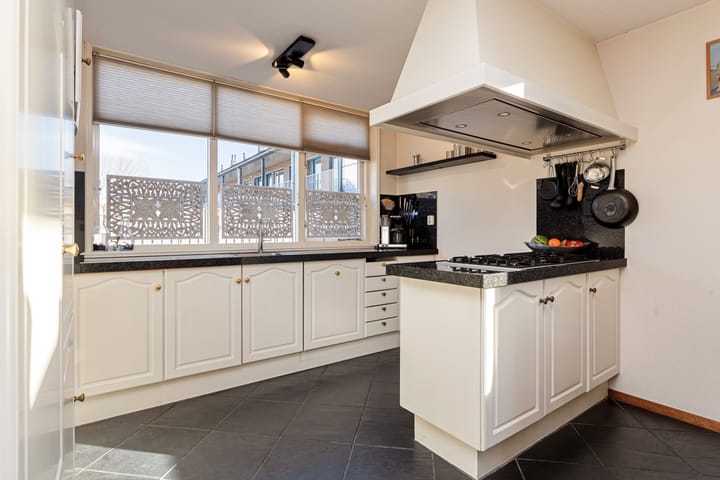 Foto 17 van Koningin Beatrixlaan 12