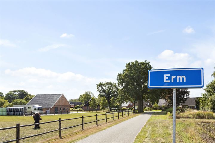 View photo 7 of Ermerzand 126