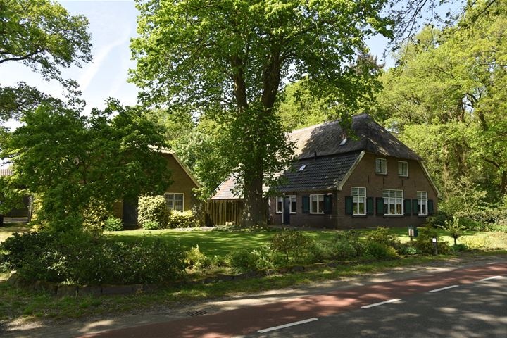 View photo 2 of Koekendijk 41