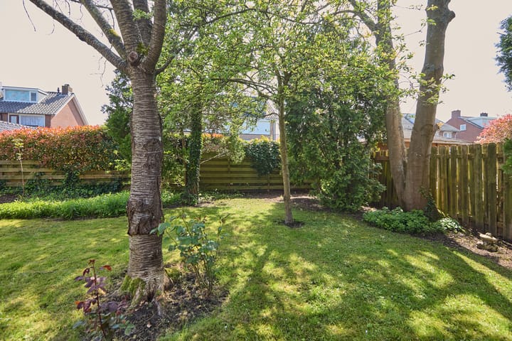 Foto 52 van Sportveldweg 14