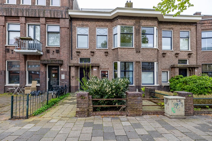 Bekijk foto 1 van Oostersingel 166