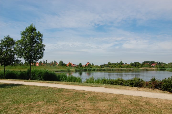 View photo 23 of Heegermeer 8