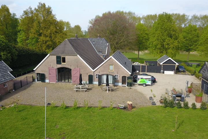 Bekijk foto 39 van Dr. Alfons Ariënsstraat 52-A