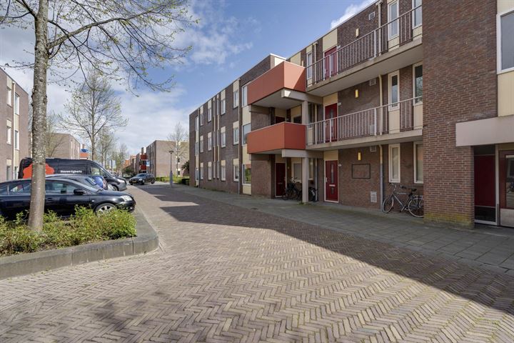 Bekijk foto 28 van Bedumerstraat 23-A