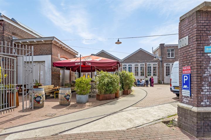 Bekijk foto 47 van Van Kinsbergenstraat 18-3