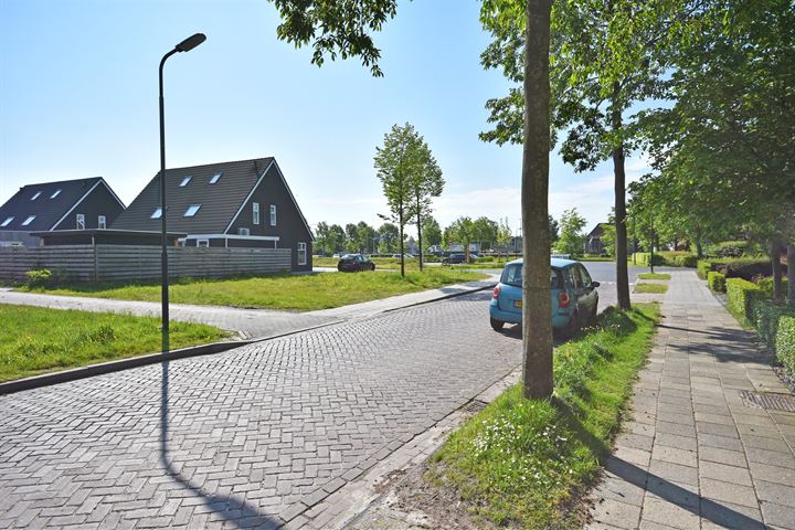 Bekijk foto 3 van Zevenhuisterweg 5