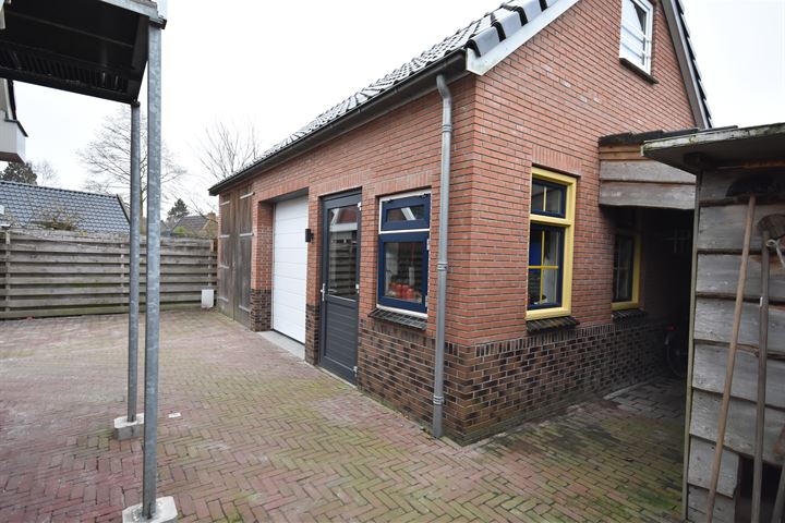 Bekijk foto 10 van Zevenhuisterweg 5