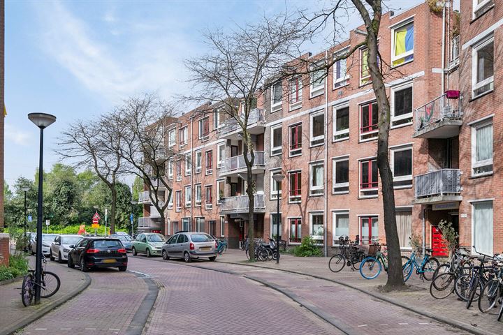 Bekijk foto 1 van Formosastraat 37