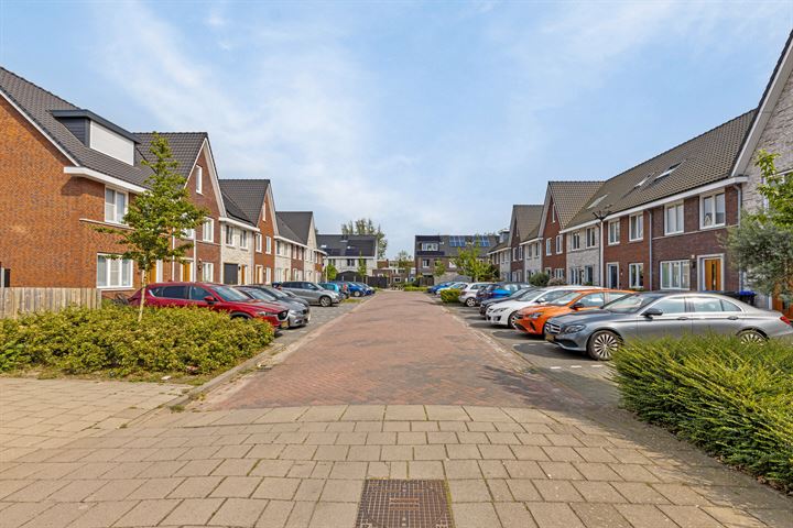 Bekijk foto 29 van Spoorbaan 29