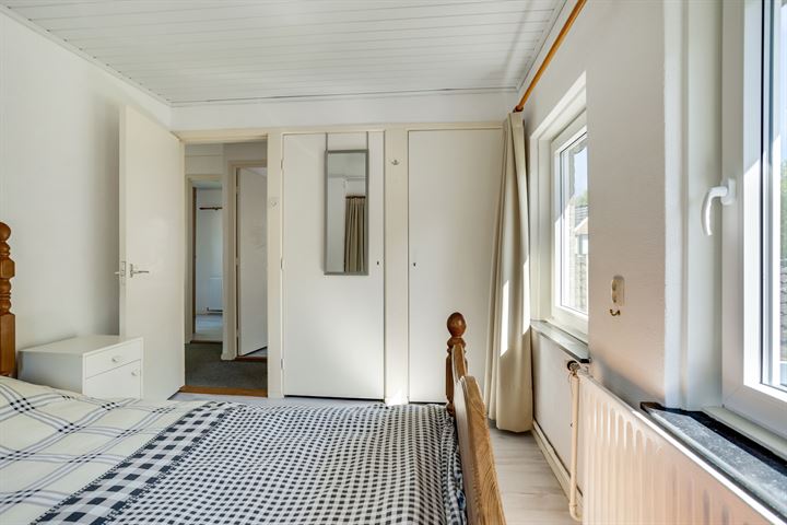 Bekijk foto 35 van Heidestraat 18