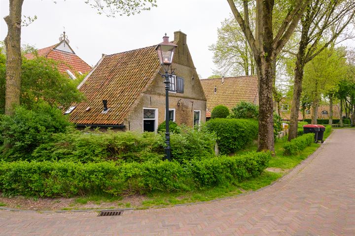 View photo 36 of Burgemeester Waldastraat 14