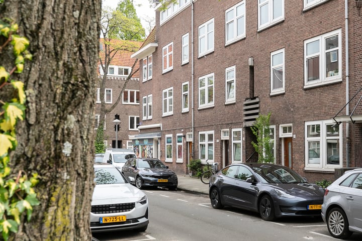 View photo 41 of Nickeriestraat 37