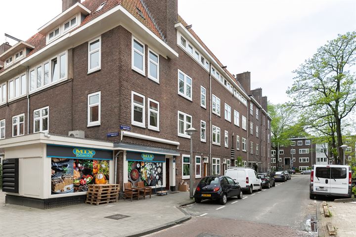 View photo 39 of Nickeriestraat 37