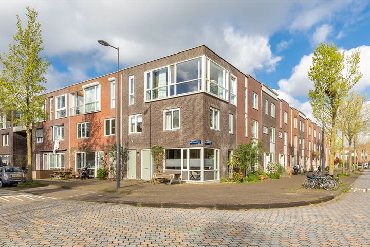 Bekijk foto 1 van Max de Haasstraat 7