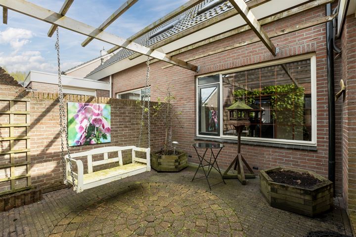 Bekijk foto 41 van Riegheidestraat 59