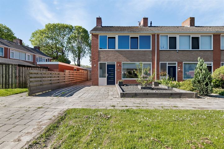 Bekijk foto 19 van Charlottestraat 53