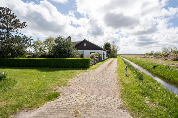 View photo 28 of Stuifweg 107