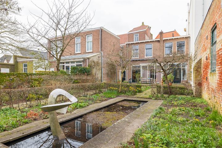 Bekijk foto 36 van Voorstraat 83