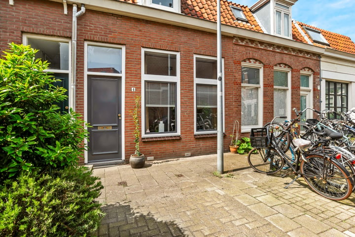 Bekijk foto 7 van Holsteynstraat 4