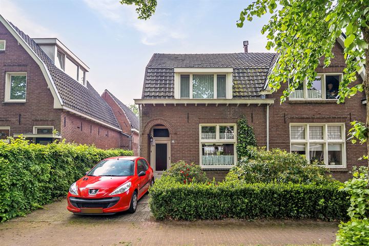 View photo 2 of Burg. van Beckhovenstraat 20