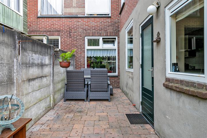 View photo 27 of Burg. van Beckhovenstraat 20