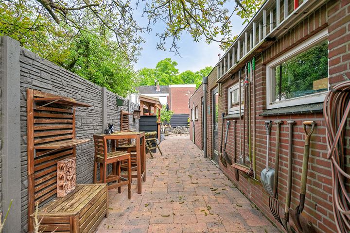 View photo 35 of Burg. van Beckhovenstraat 20