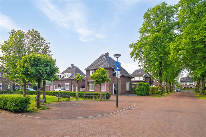 View photo 43 of Burg. van Beckhovenstraat 20