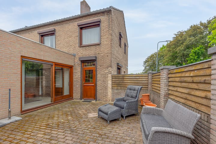 Foto 19 van Henric van Veldekestraat 30