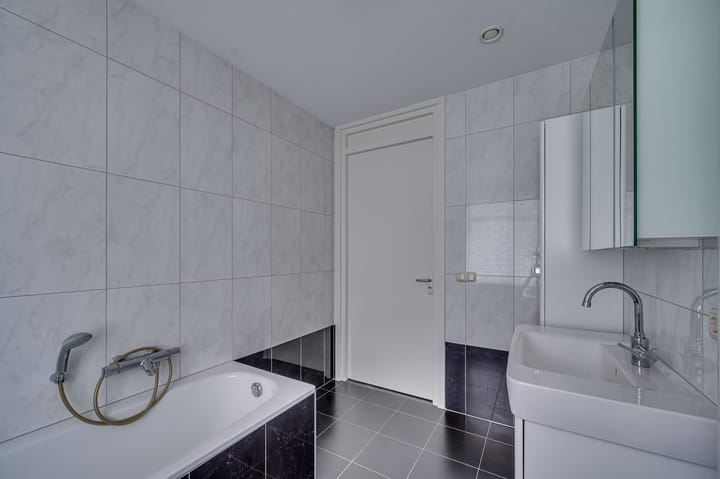 Foto 18 van Mariaplein 12-B4