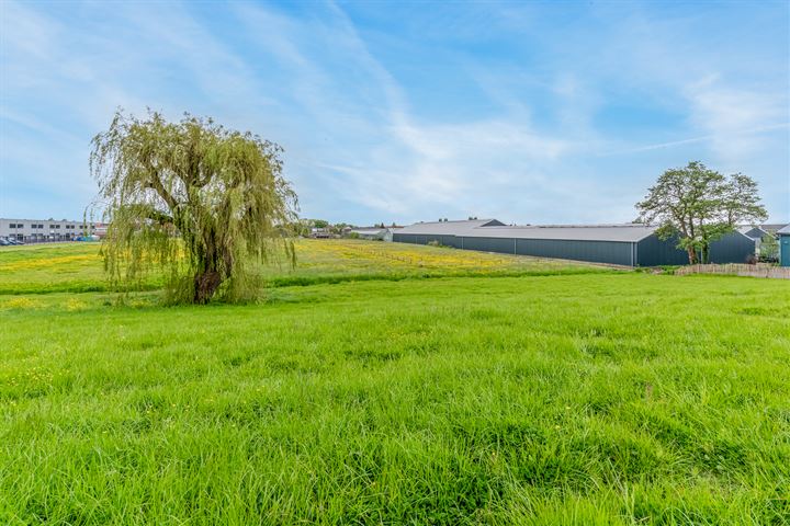 Bekijk foto 35 van Oosteinderweg 326