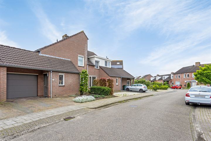 Bekijk foto 37 van Klemmenstraat 28