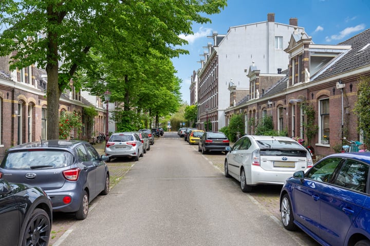 Bekijk foto 31 van Lutmastraat 238