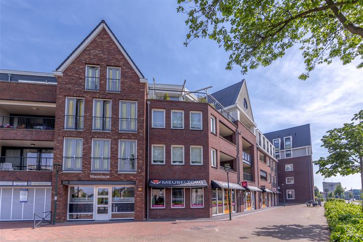 Bekijk foto 3 van Dorpsstraat 120