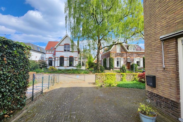 Bekijk foto 36 van Prins Hendrikstraat 17