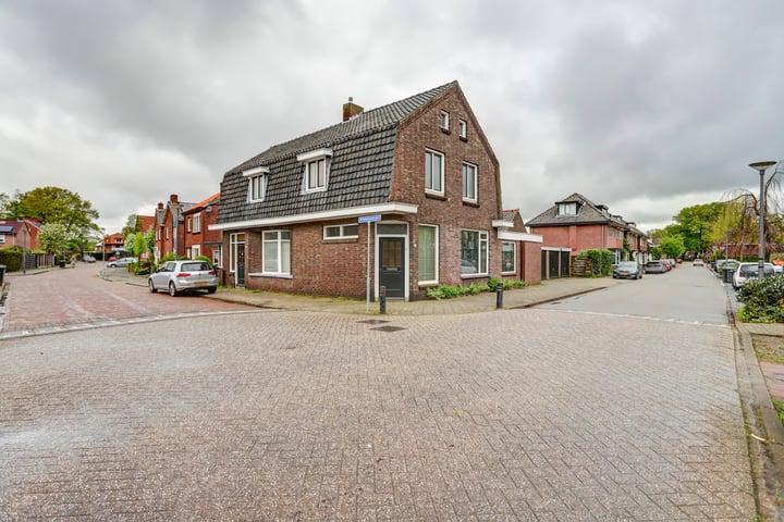 Wensinkstraat 16, Borne