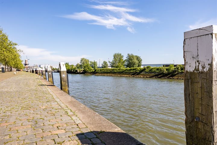 Bekijk foto 40 van Zalmstraat 22