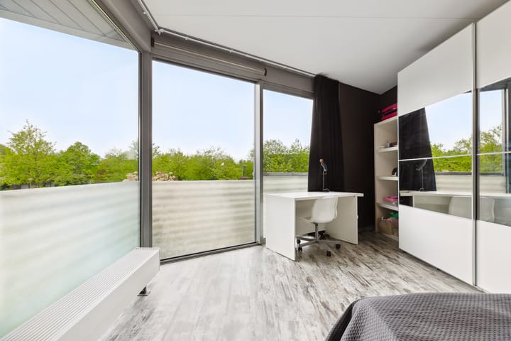 Foto 50 van Juwelenstraat 25