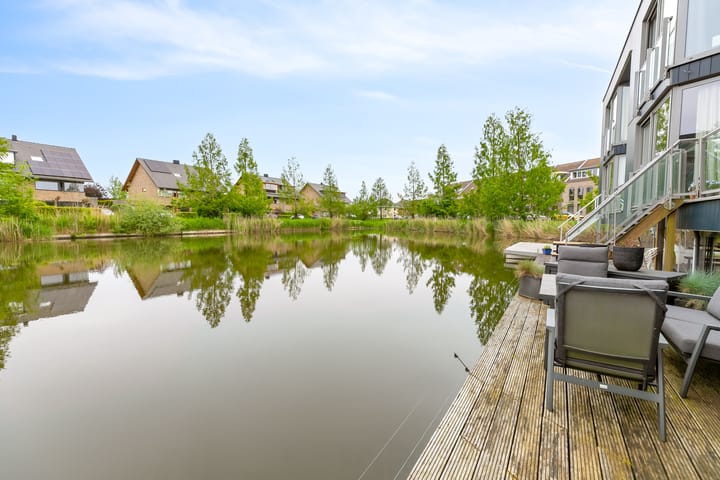 Foto 71 van Juwelenstraat 25