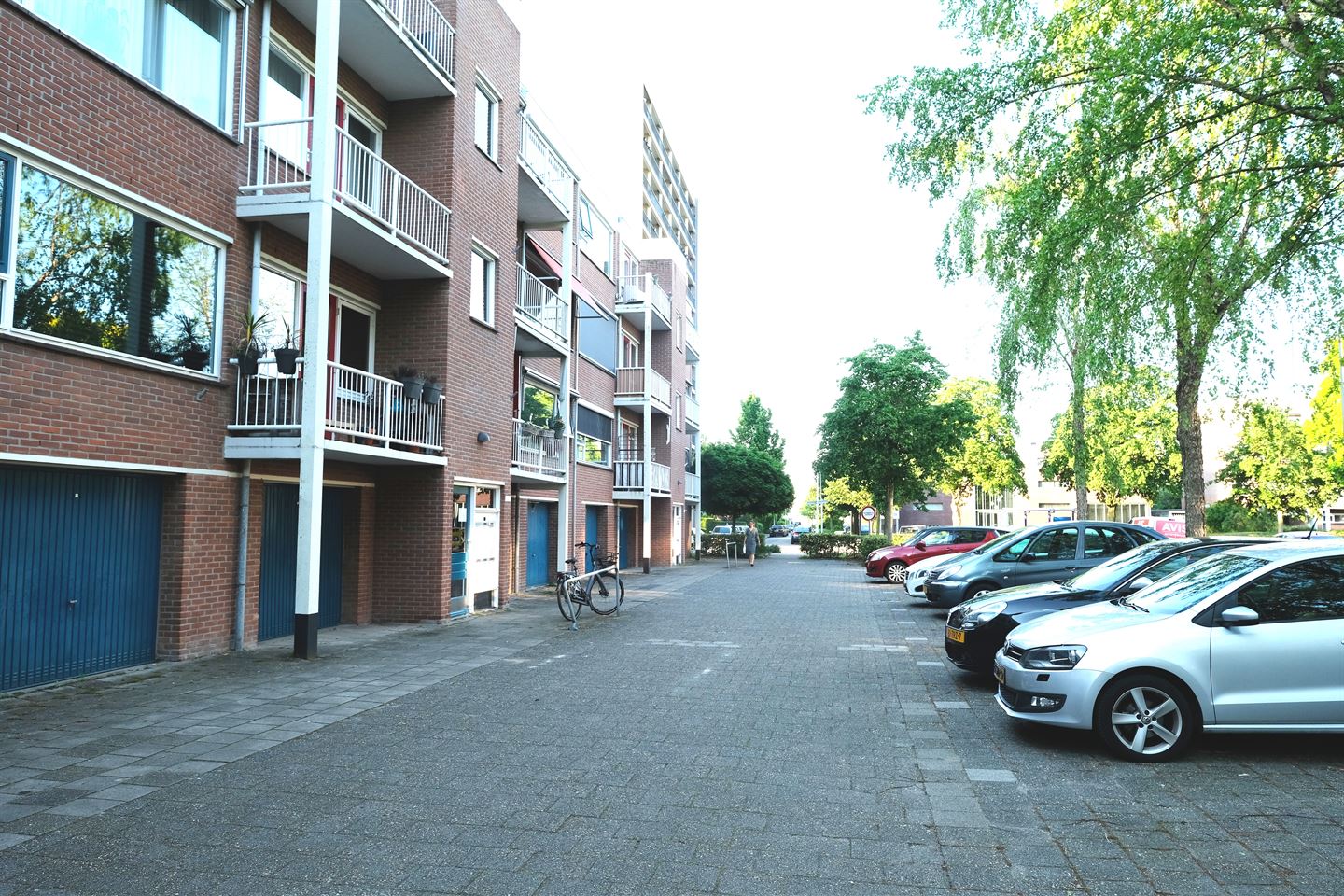 View photo 3 of Marie Koenenstraat 1