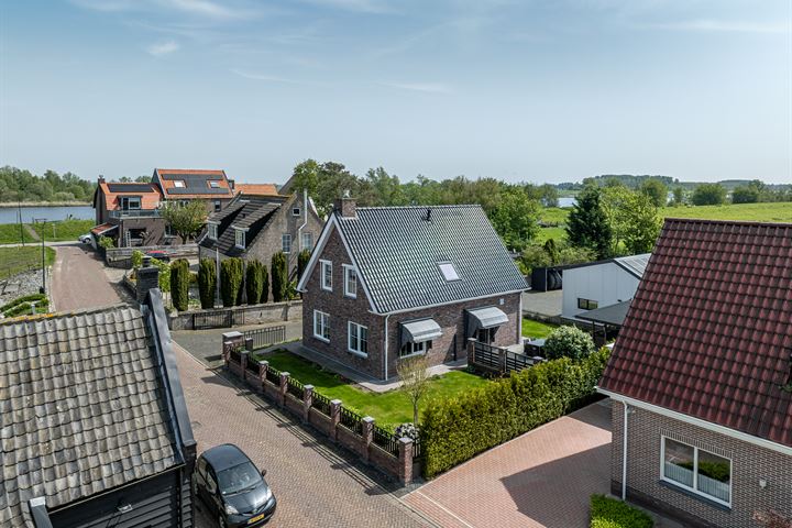 Bekijk foto 47 van Veerstraat 64