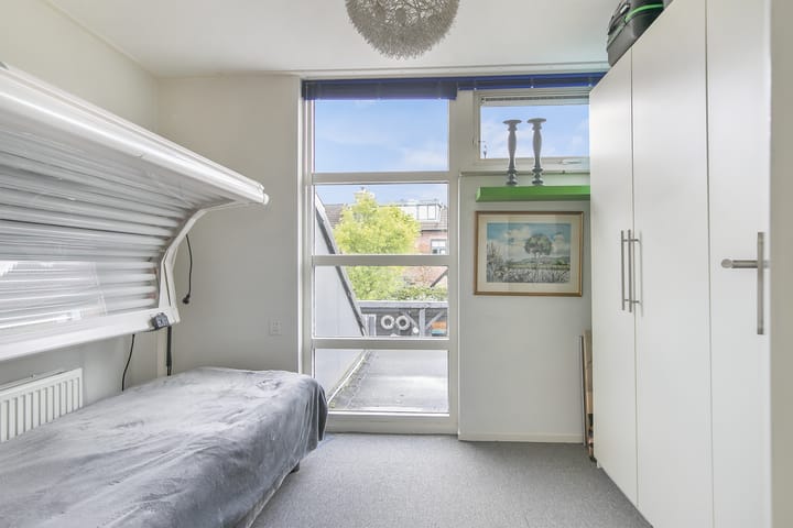 Foto 31 van Hoenderkamp 6